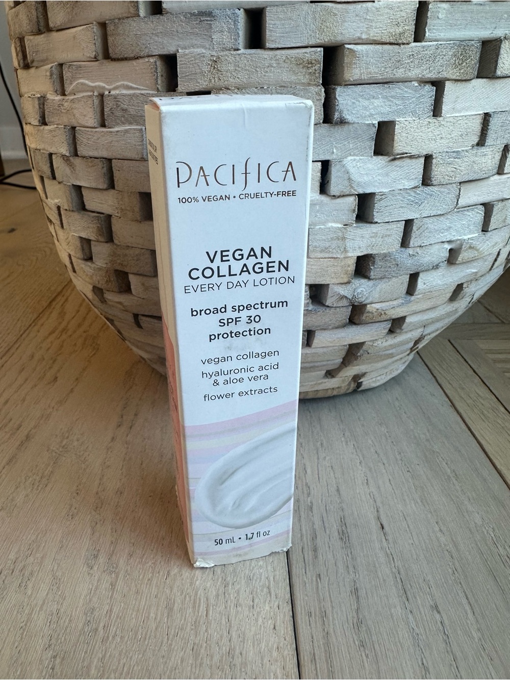 Pacifica Vegan Collagen Everyday Lotion - White & Soft Pink Accents